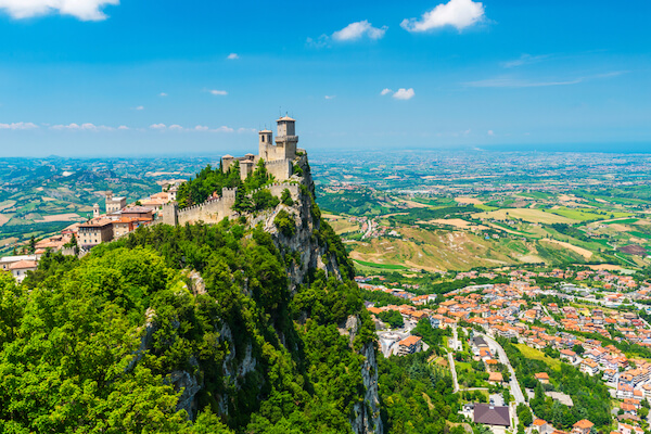 sanmarino mount titan